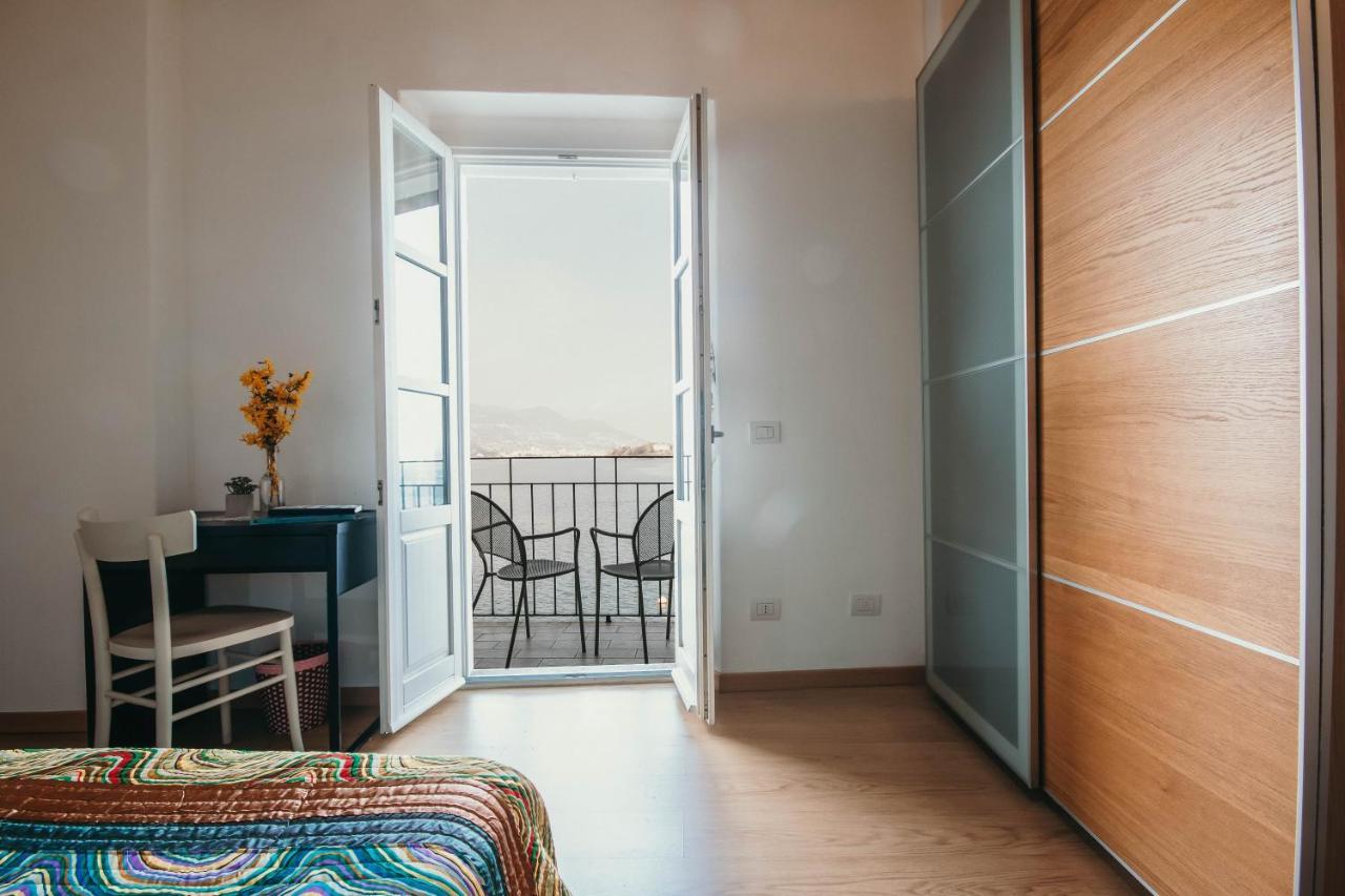 La Casa Sull'isola Pescatori Apartment